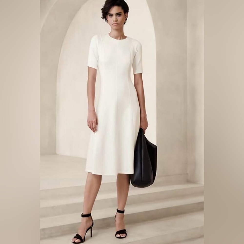 Banana Republic White Seamed Scuba Midi Dress NWT Size Medium